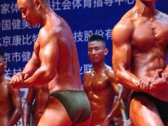 图 减肥私人教练 上门服务学员约地点 可在健身中心公园等地点 北京运动健身